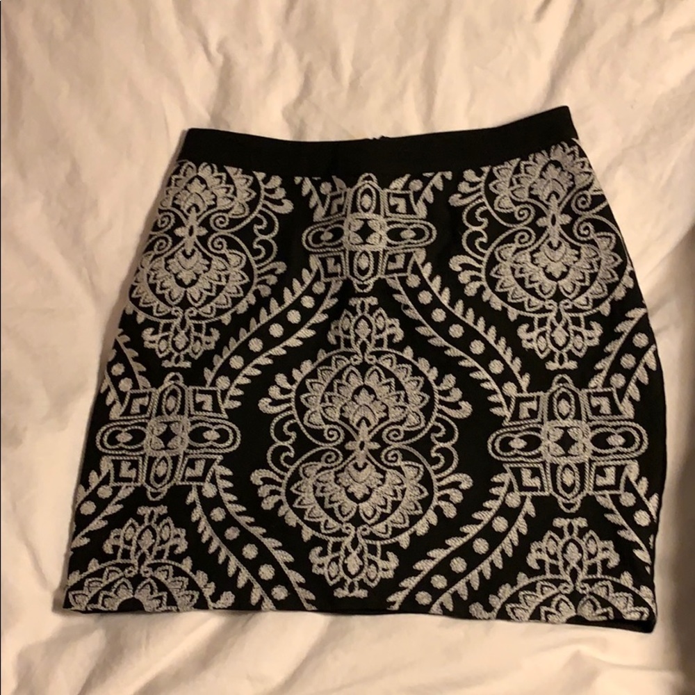 Size small blue and white skirt